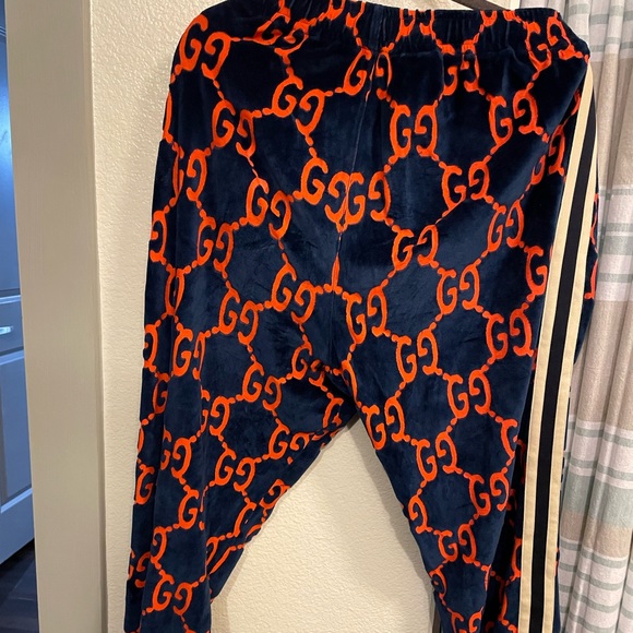 GUCCI COTTON VELVET PANTS LIMITED EDITION RETAILS $2000+ - Picture 3 of 10